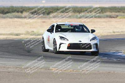 media/Sep-15-2024-Speed Ventures (Sun) [[7a54f7ed2f]]/86 Group/Session 1 (Outside Grapevine)/